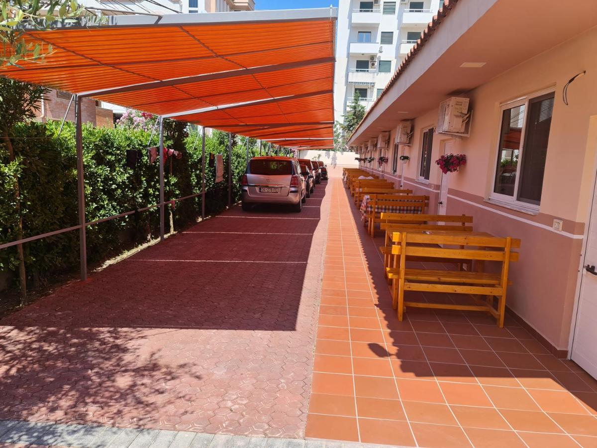Vila Ivina Durres Luaran gambar